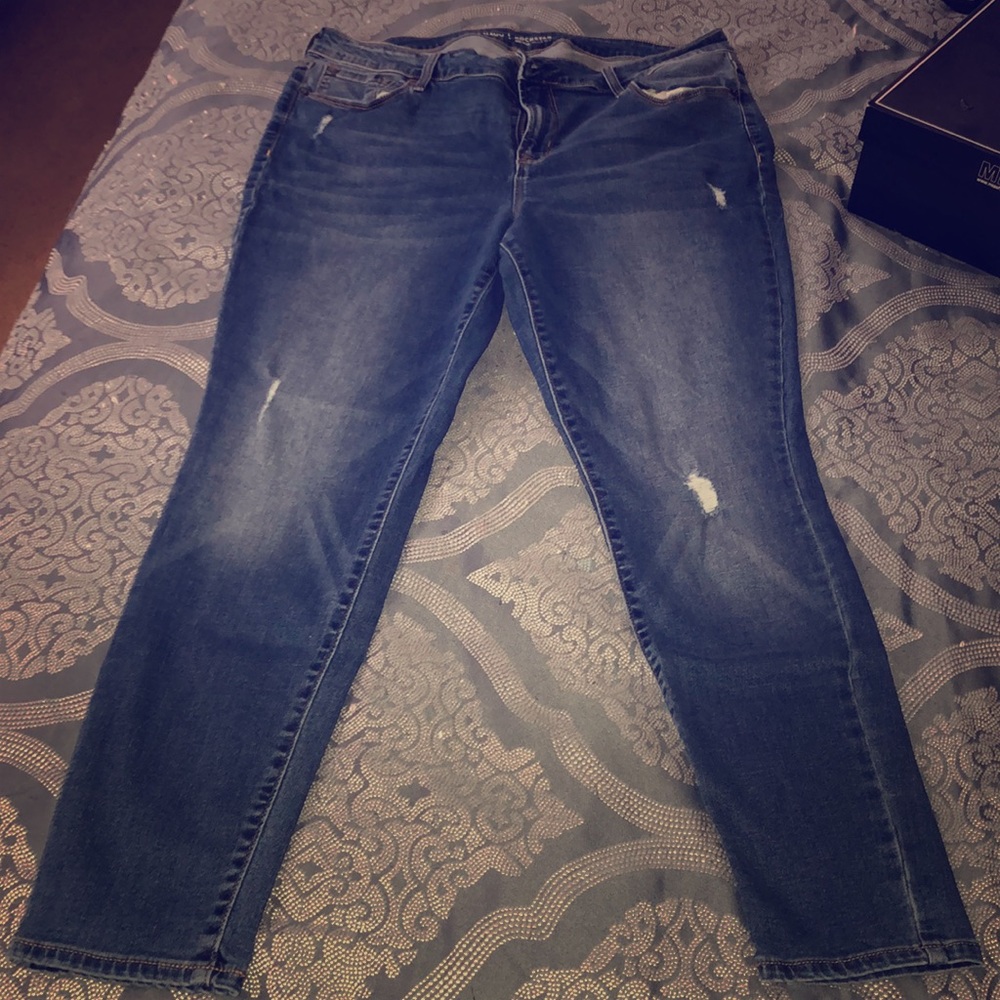 Old Navy Mid-Rise Rockstar Skinny Jeans